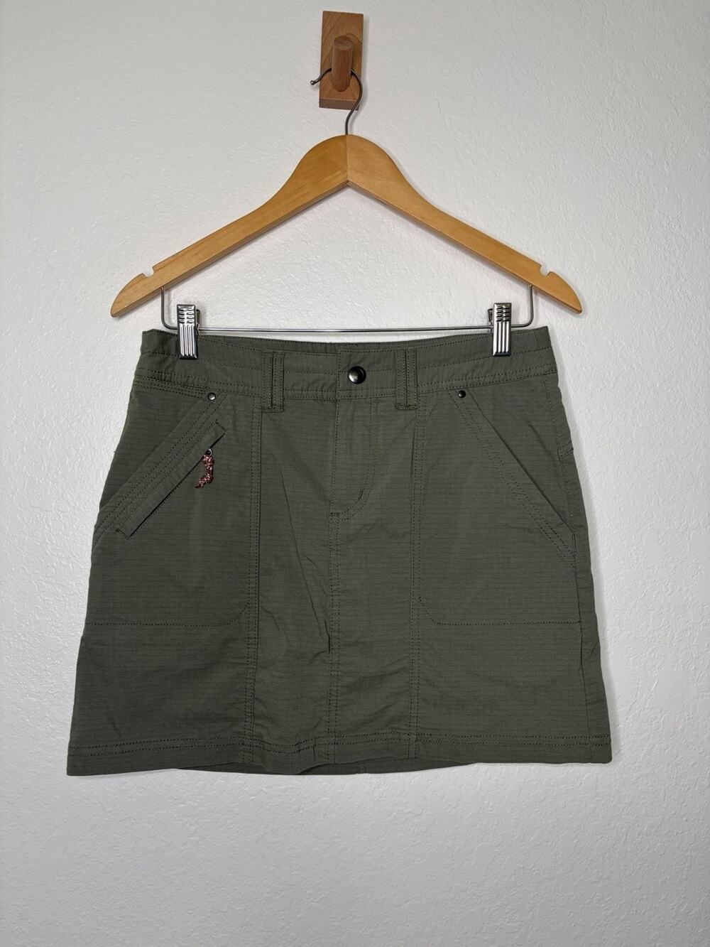 Title Nine Utility Hiking Skort Olive Green Size 4 Outdoor Gorpcore Techwear